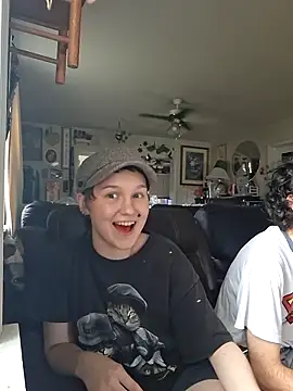 Snapshot of SugarNCinnamon chatting on 05.26.26 SugarNCinnamon online show from 05.26.26