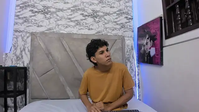 jhonaEstrada online show from 01.08.26