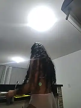 KATALINA SANTANA  online show from 05.20.26