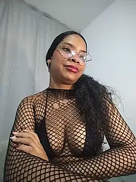Snapshot of KATALINA_SANTANA_ chatting on 06.05.26 KATALINA SANTANA online show from 06.05.26
