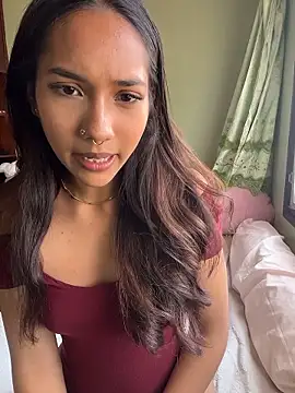 Snapshot of Lyla_Love chatting on 01.14.26 Lyla Love online show from 01.14.26