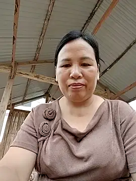 Snapshot of Clinic_139 chatting on 04.02.26 Clinic 139 online show from 04.02.26