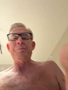 Pierre4tjyxx online show from 04.15.26