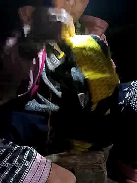 Snapshot of vesla-2k chatting on 03.08.26 vesla-2k online show from 03.08.26