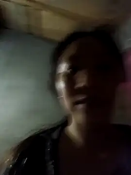 Snapshot of vesla-2k chatting on 04.02.26 vesla-2k online show from 04.02.26