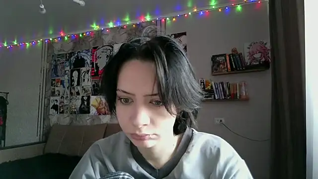 LxayBloom online show from 01.18.26