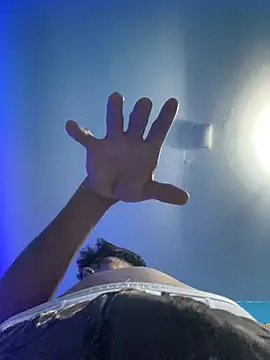 ultratulon online show from 02.04.26