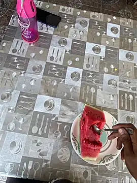 ultratulon online show from 02.05.26