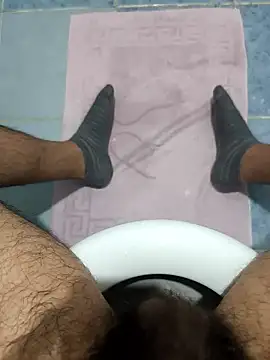 lyonnqw online show from 02.10.26