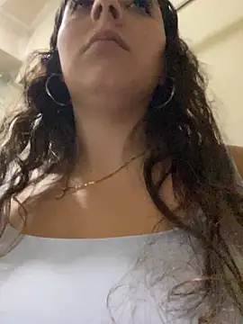 MiiaGreys online show from 04.13.26