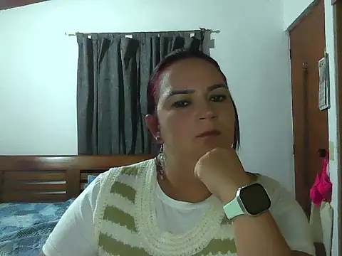 Snapshot of Roja_tentacion chatting on 03.16.26 Roja tentacion online show from 03.16.26