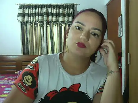 Snapshot of Roja_tentacion chatting on 04.11.26 Roja tentacion online show from 04.11.26