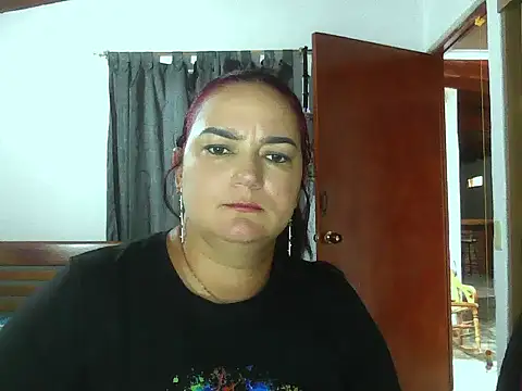 Snapshot of Roja_tentacion chatting on 04.30.26 Roja tentacion online show from 04.30.26