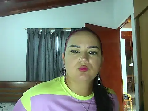 Snapshot of Roja_tentacion chatting on 05.16.26 Roja tentacion online show from 05.16.26