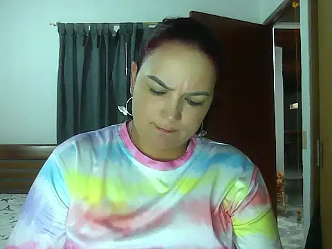 Snapshot of Roja_tentacion chatting on 05.26.26 Roja tentacion online show from 05.26.26