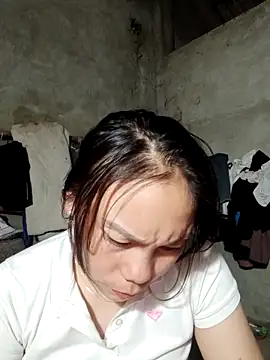 Snapshot of vanvan005 chatting on 02.13.26 vanvan005 online show from 02.13.26