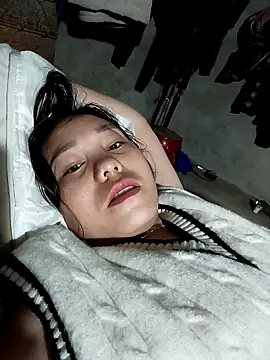 Snapshot of vanvan005 chatting on 02.18.26 vanvan005 online show from 02.18.26