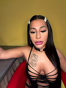 Snapshot of sweetxlayla chatting on 01.09.26 sweetxlayla online show from 01.09.26