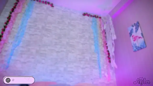 ayla lux online show from 03.29.26