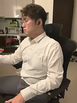 W0Ijn online show from 03.06.26