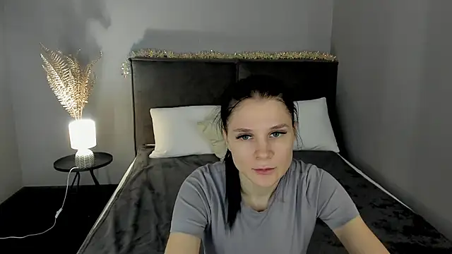 SkinyJoys online show from 02.03.26