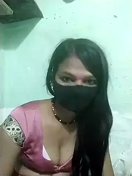 Snapshot of Miss__soniya106 chatting on 03.03.26 Miss soniya106 online show from 03.03.26