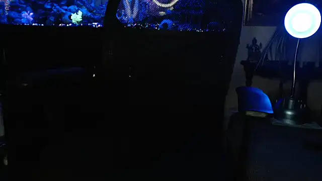 Snapshot of EspanolVato chatting on 03.23.26 EspanolVato online show from 03.23.26