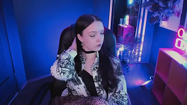 Snapshot of Emily_tender chatting on 02.07.26 Emily tender online show from 02.07.26