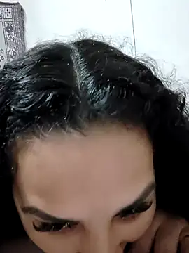 Snapshot of Larissinha015 chatting on 01.12.26 Larissinha015 online show from 01.12.26