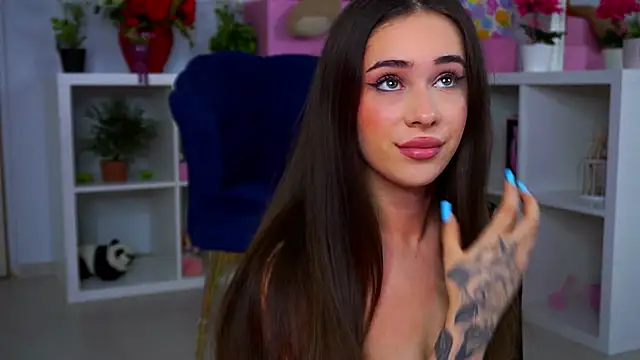 Ava Solis online show from 02.06.26