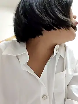   BingBing   online show from 02.22.26