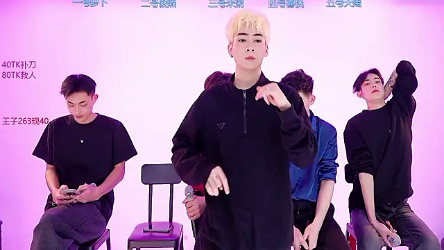 Snapshot of HD-stick998 chatting on 02.01.26 HD-stick998 online show from 02.01.26