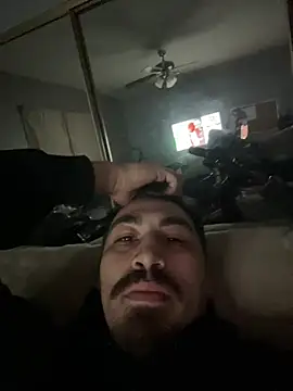 steezy805123 online show from 01.15.26