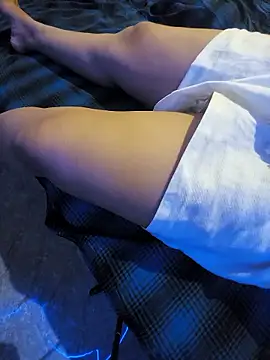 Lovelygirl05 online show from 01.08.26