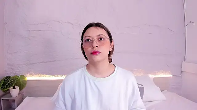 lanna 18  online show from 03.14.26