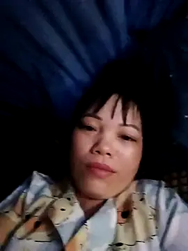 Snapshot of Sana-vn chatting on 05.11.26 Sana-vn online show from 05.11.26