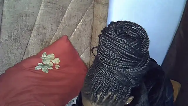 Snapshot of smily_sophia chatting on 01.13.26 smily sophia online show from 01.13.26