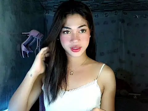 Margalona  online show from 04.15.26