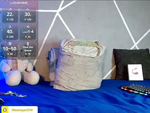 Snapshot of alexx_23cm chatting on 06.11.26 alexx 23cm online show from 06.11.26