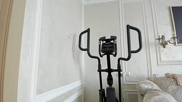 Snapshot of Judy__Hopps chatting on 02.17.26 Judy Hopps online show from 02.17.26