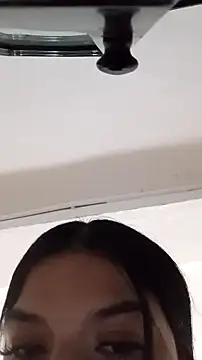 Snapshot of saray_reesee chatting on 02.27.26 saray reesee online show from 02.27.26