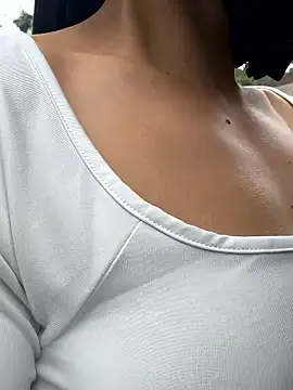 TaylorrHill online show from 01.10.26