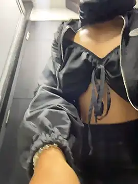 TaylorrHill online show from 03.03.26