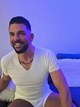 Angelo 33 online show from 02.06.26