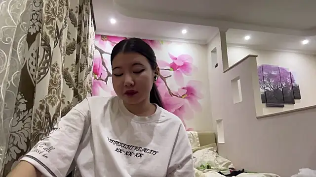 Snapshot of EriVibe chatting on 01.14.26 EriVibe online show from 01.14.26