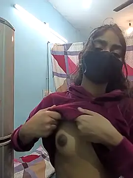 HotxMuskan online show from 02.10.26