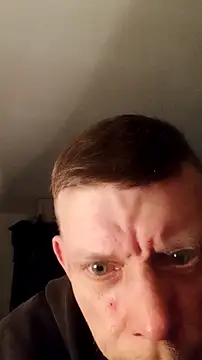 Snapshot of Der_Schoene_Penis chatting on 01.10.26 Der Schoene Penis online show from 01.10.26