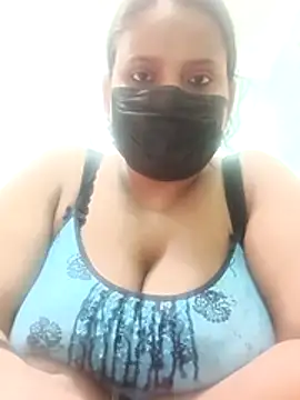 Snapshot of Hot_mahi678 chatting on 02.02.26 Hot mahi678 online show from 02.02.26