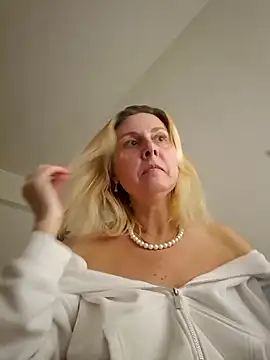 Amelia9798 online show from 03.02.26