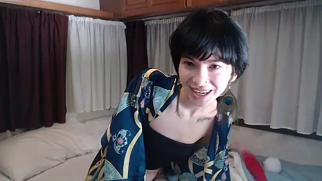 Snapshot of Marley_Queen chatting on 07.21.26 Marley Queen online show from 07.21.26